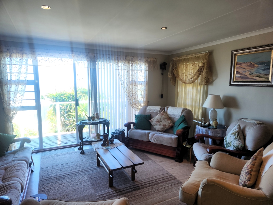 4 Bedroom Property for Sale in Dana Bay Western Cape